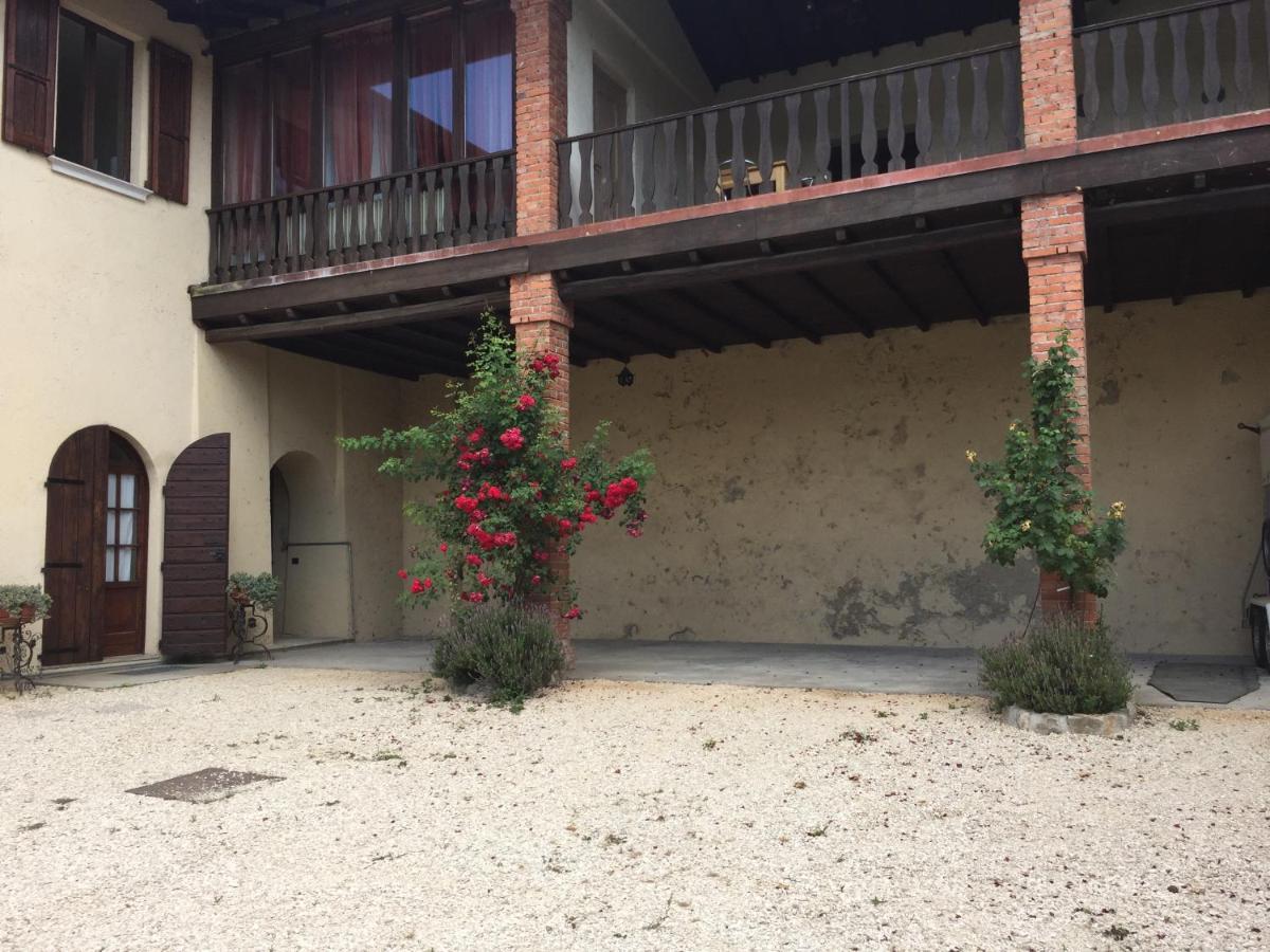 Agriturismo Cascina Bissiniga ซาโล ภายนอก รูปภาพ