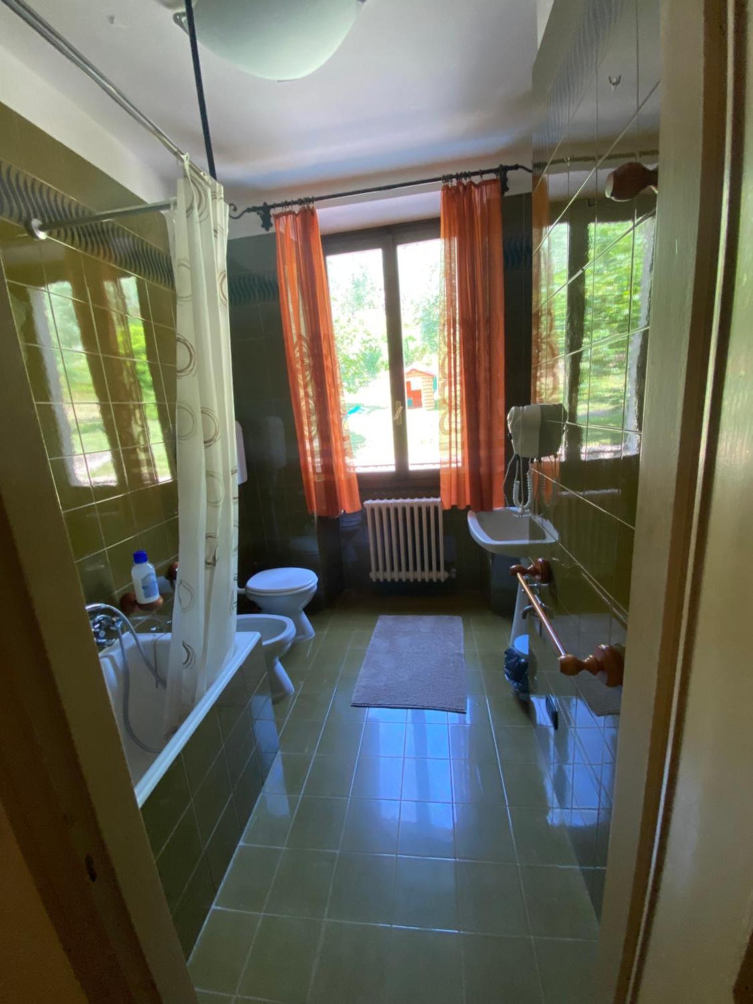 Agriturismo Cascina Bissiniga ซาโล ภายนอก รูปภาพ