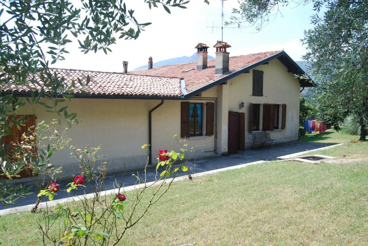 Agriturismo Cascina Bissiniga ซาโล ภายนอก รูปภาพ