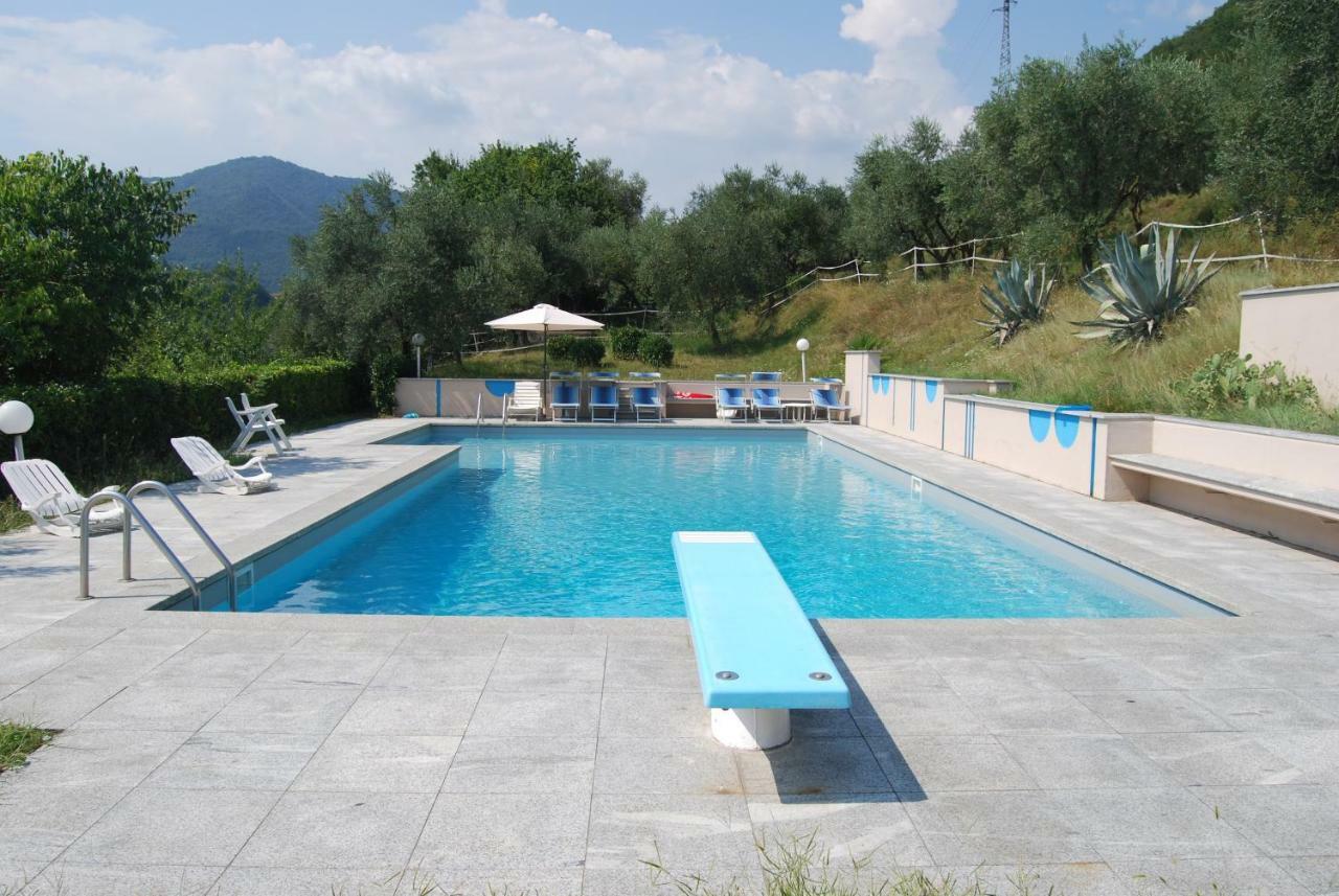 Agriturismo Cascina Bissiniga ซาโล ภายนอก รูปภาพ